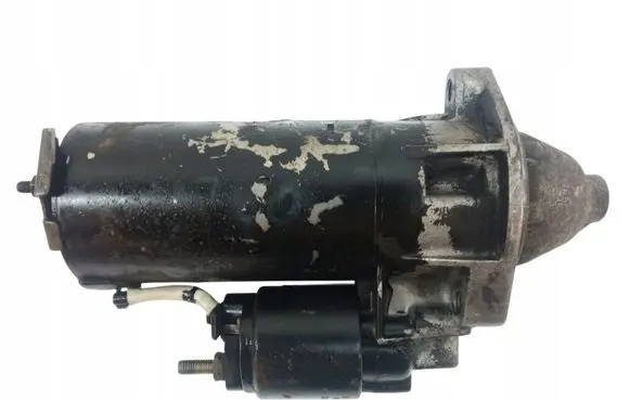 Volkswagen PASSAT B5 Starter motor 0001110066