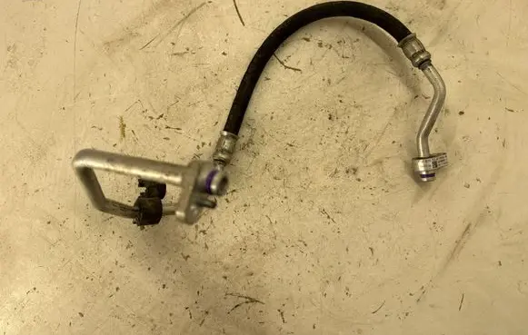 Audi Q3 F3 Air conditioning (A/C) pipe/hose 5QF816721AR