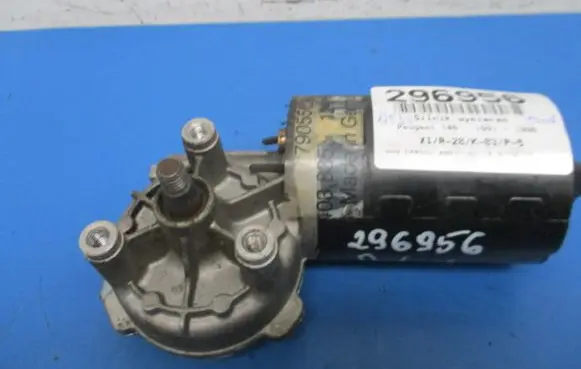Peugeot 106 Front wiper linkage and motor