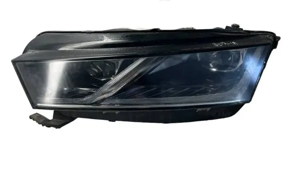 Skoda Octavia Mk4 Headlight/headlamp 5E4941015A