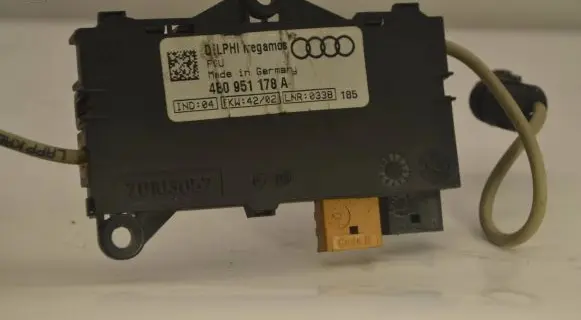 Audi A6 Allroad C5 Alarm control unit/module 4B0951178A 0338185