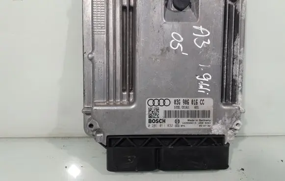 Audi A3 S3 8P Engine control unit/module 03G906016CC 0281011832