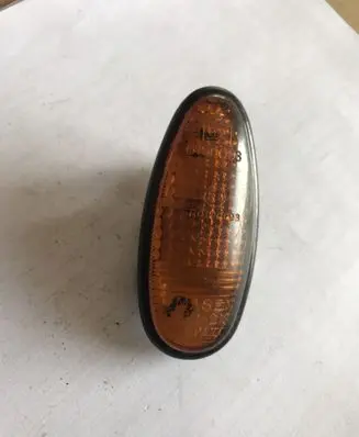 Mitsubishi Space Runner Front fender indicator light 1132213 6R0190093 0190093