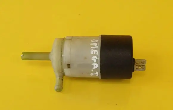 Opel Omega B1 Windscreen/windshield washer pump