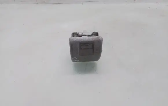 Mitsubishi Pajero Sport I Engine bonnet (hood) release handle