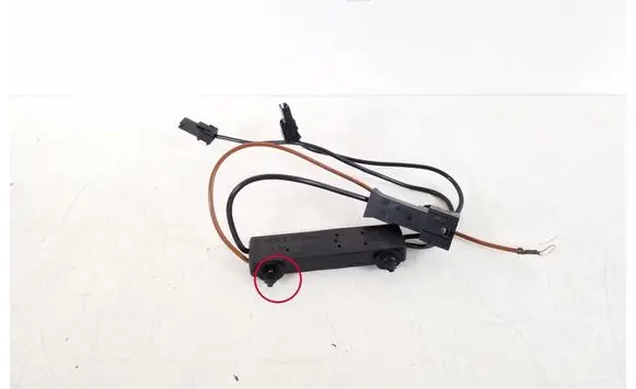 Mercedes-Benz C W204 Other relay A2048709289