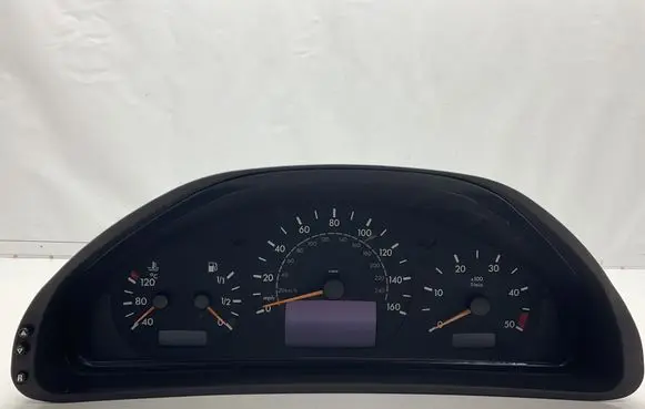 Mercedes-Benz E AMG W210 Speedometer (instrument cluster) 87001357