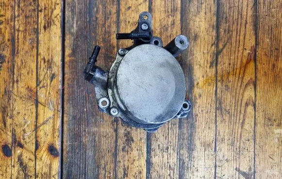 Peugeot 407 Vacuum pump 9673836180