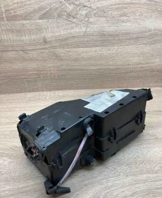 Ford Focus Fuse module 5M5T14K733 3M5T14A142AB 8688039