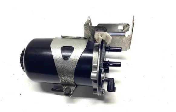 Nissan Navara D23 Fuel filter housing 