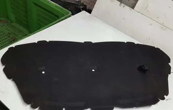 Seat Leon (5F) Engine bonnet/hood sound/heat insulation 