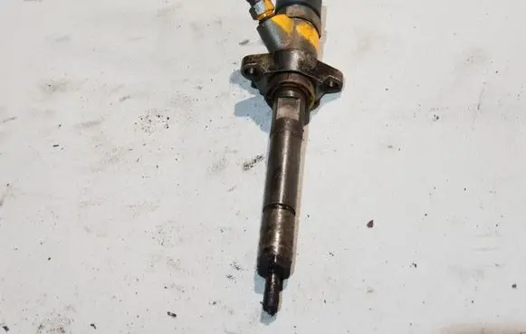 Ford Focus C-MAX Fuel injector 0445110188