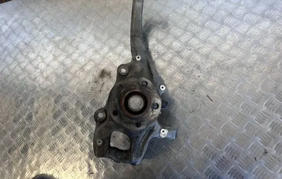 Audi A4 S4 B8 8K Front wheel hub spindle knuckle 8K0407258A 4G0407242C