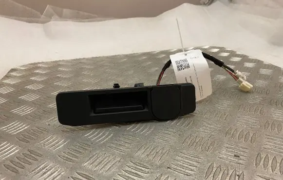 Mercedes-Benz GLC X253 C253 Tailgate handle with camera A1667500993