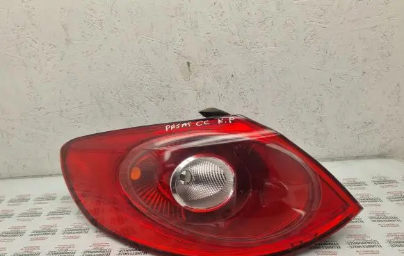 Volkswagen PASSAT CC Rear/tail lights 3C8945095D