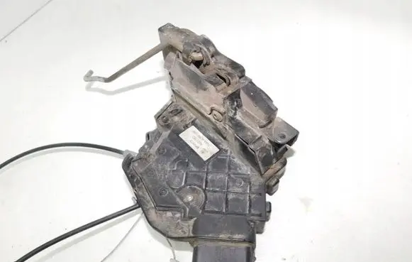 Mazda 3 I Rear door lock A00119D