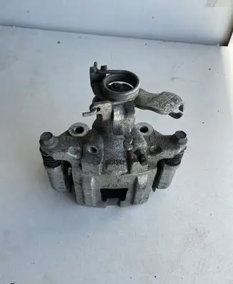 Ford Mustang VI Rear brake caliper FR3Z2552H