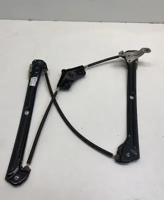 Volkswagen Golf VII Front door window regulator with motor 5G4837462H