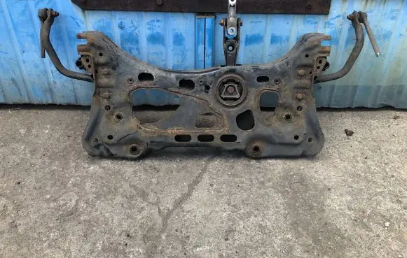 Audi A3 S3 8V Engine mount bracket 5Q0199855Q 5Q0411303N