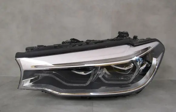 BMW 5 G30 G31 Headlight/headlamp 7439209