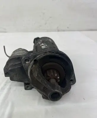 Mercedes-Benz E W210 Starter motor 0051511301 D7R43