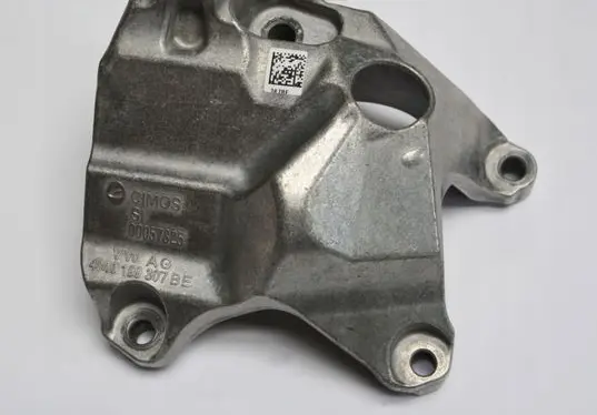 Audi A8 S8 D5 Engine mounting bracket 4M0199307BE
