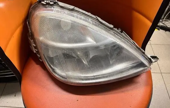 Mercedes-Benz A W168 Headlight/headlamp A1688200461 0301152602