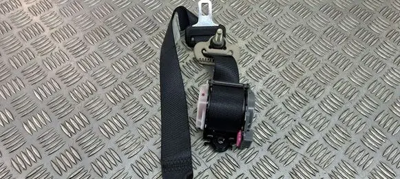 Nissan X-Trail T32 Rear seatbelt 1105331