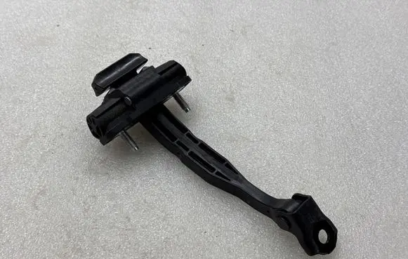 Tesla Model Y Rear door check strap stopper 150068400B