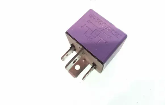 Renault Laguna I Other relay 12V50A03525
