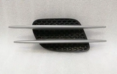 Mercedes-Benz SL R230 Front bumper upper radiator grill A2306900136
