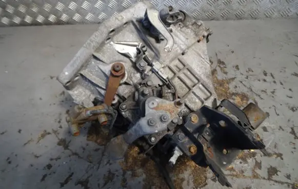 Toyota Yaris Manual 7 speed gearbox 