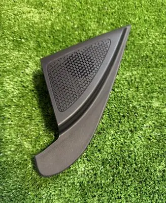 KIA Niro Front door speaker cover trim 87651AT000