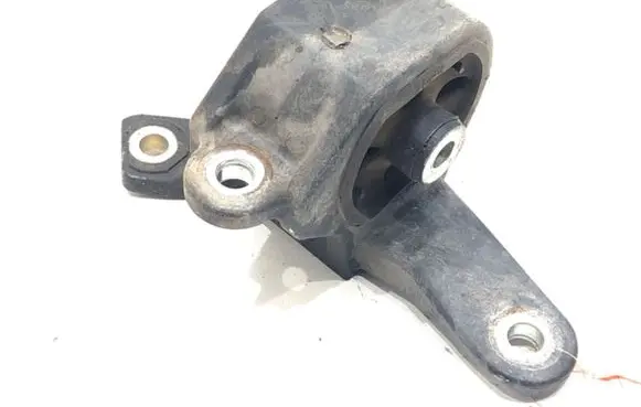 Honda Odyssey Engine mount vacuum valve 