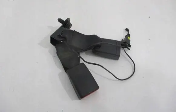 Citroen C5 Aircross Rear seatbelt buckle 6318478ETD