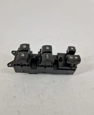 Mitsubishi Outlander Electric window control switch 8608A346