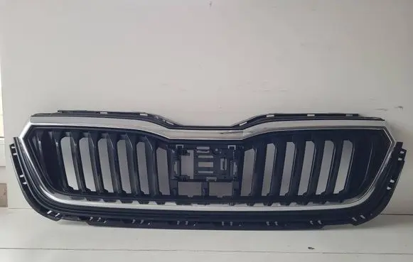 Skoda Scala Front bumper upper radiator grill 657853653