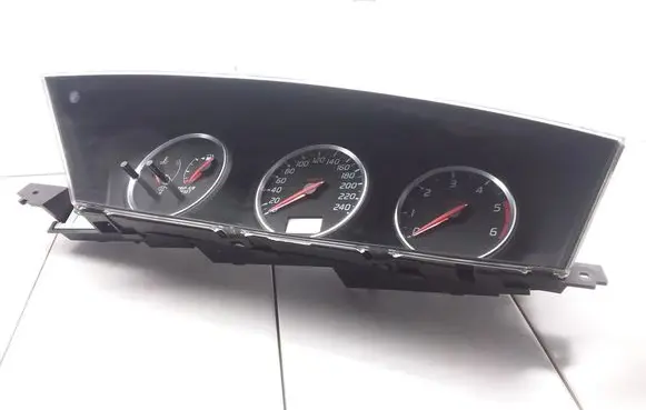 Nissan Primera Speedometer (instrument cluster) BV014 3Z22431