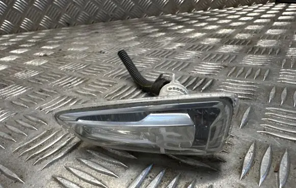 Opel Astra K Front fender indicator light 13273103 8510512838