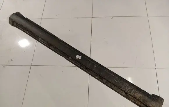Mercedes-Benz A W169 Sill