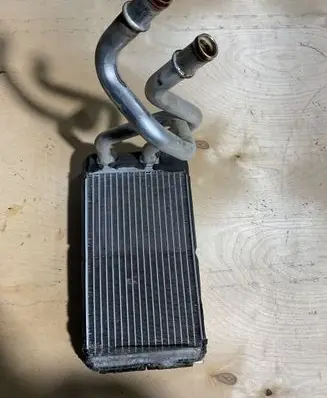 Nissan Pathfinder R51 Heater blower radiator