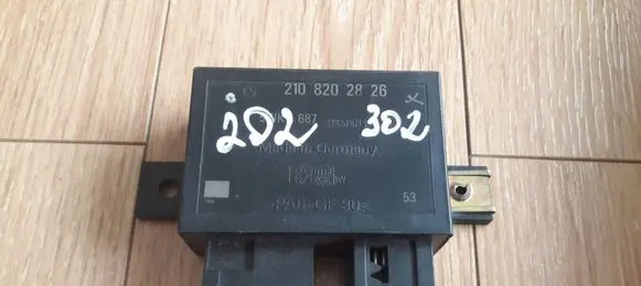 Mercedes-Benz C W202 Immobilizer control unit/module 2108202826