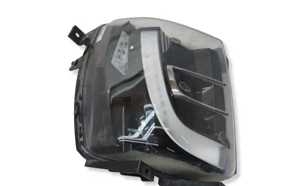 Tesla Model X Front fog light 103433100A 045830 00197437090000