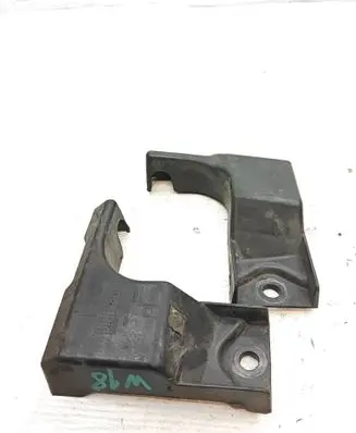 Opel Mokka Rear bumper mounting bracket 95245218