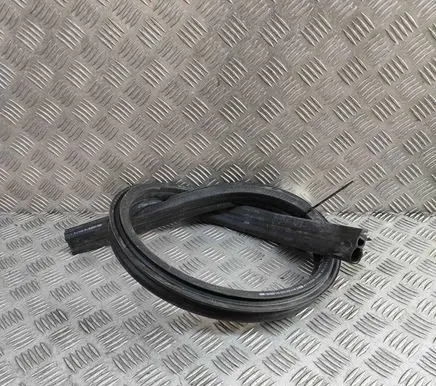 Porsche Cayenne (9Y0 9Y3) Engine compartment rubber 4M0823723