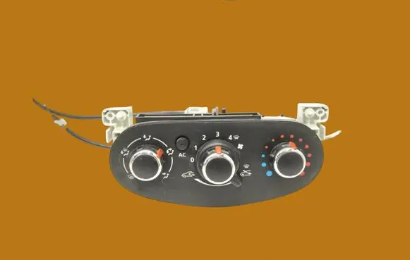 Dacia Dokker Climate control unit 5P3743000