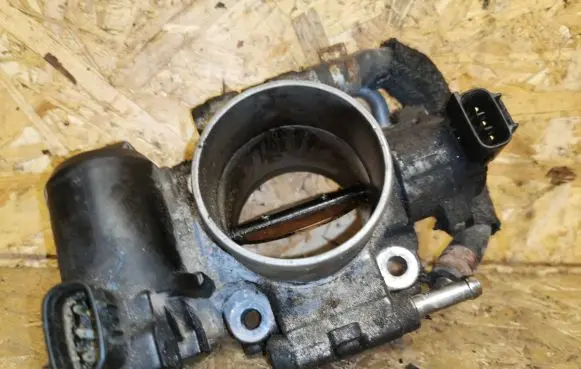 Toyota Corolla Verso AR10 Throttle valve 1923002010