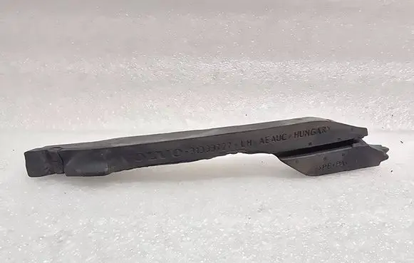 Volvo XC90 Fender foam support/seal 31383727