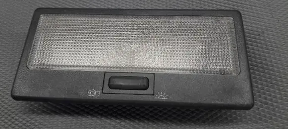 Volkswagen PASSAT B3 Headlining lighting console trim 357947105
