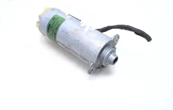 Volvo XC90 Seat adjustment motor 0130002530 198392104
